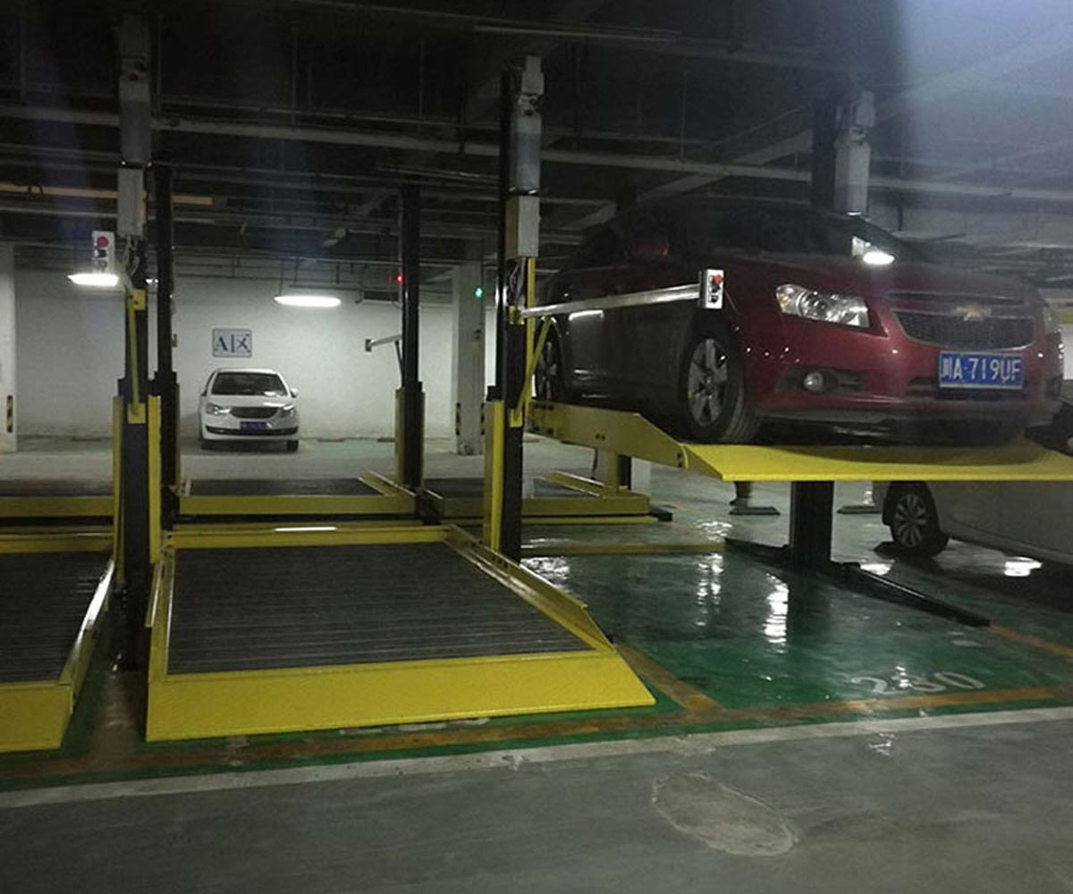 两柱简易类机械停车设备维保.jpg